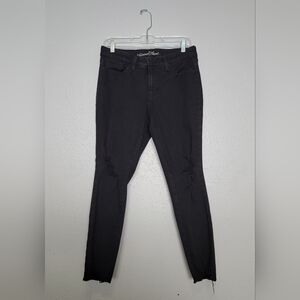Universal Thread Black Distressed Mid Rise Skinny Denim Jeans
